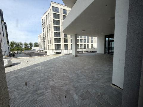комерційна за адресою Залізнична вул., (Будинок 12)