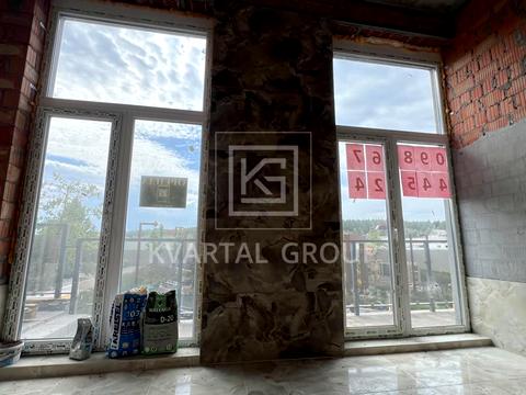 коммерческая по адресу Университетская ул., 1