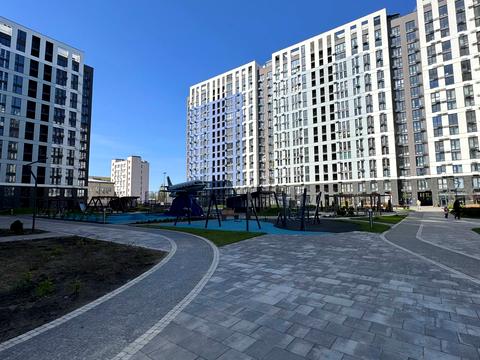 паркомісце за адресою Святослава Хороброго вул., (Будинок 6)