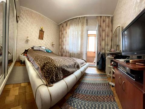 квартира по адресу Ревуцкого ул., 44