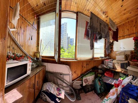 квартира по адресу Ревуцкого ул., 44