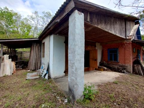 комерційна за адресою Центральна, 1
