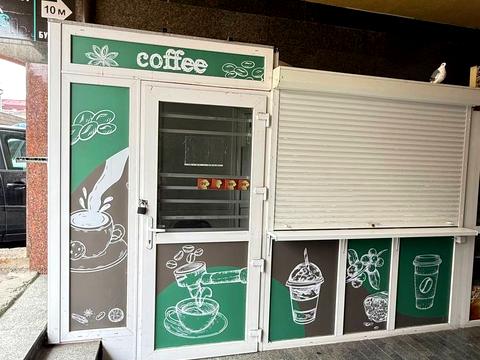 комерційна за адресою Соборна вул., 65а