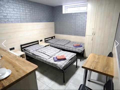 комерційна за адресою Західна вул., 14