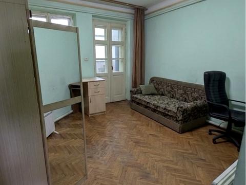 квартира за адресою Осипа Турянського вул. (), 18