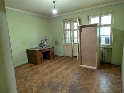 квартира за адресою Осипа Турянського вул. (), 18