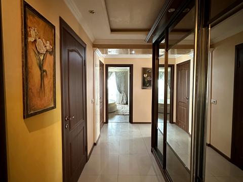 квартира за адресою Тролейбусна вул., 15