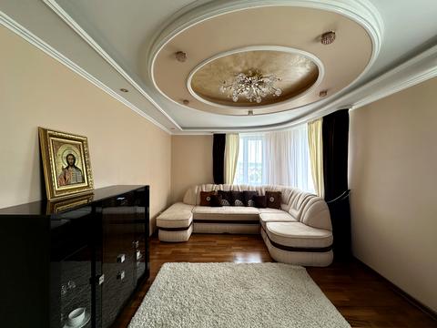 квартира за адресою Тролейбусна вул., 15