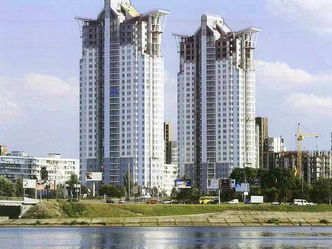 квартира за адресою Київ, Дніпровська набережна вул., 1