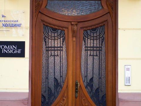 комерційна за адресою Приморський бульв., 14