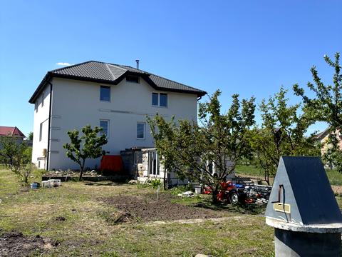 дом по адресу Лобановського, 17