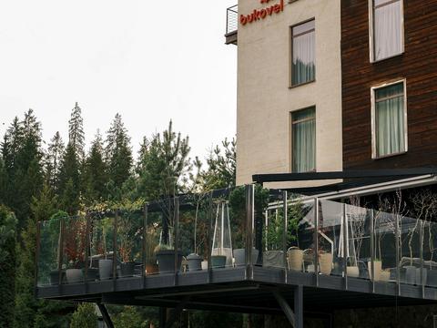 комерційна за адресою урочище Вишні вул., 8
