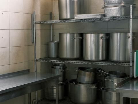 комерційна за адресою урочище Вишні вул., 8