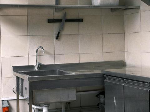 комерційна за адресою урочище Вишні вул., 8