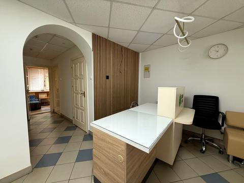 комерційна за адресою Минайська вул., 32