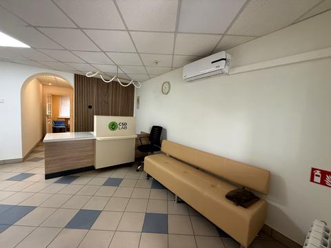 комерційна за адресою Минайська вул., 32