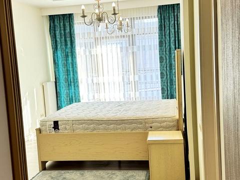 квартира за адресою Омеляна Поповича вул., 8