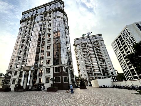 квартира за адресою Італійський бульв., 1б