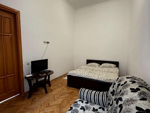 квартира за адресою Театральна вул., 7
