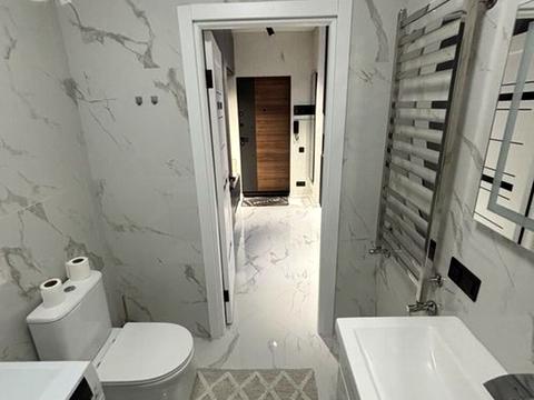 квартира за адресою Роксоляни вул., 43б