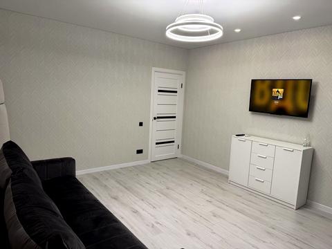 квартира за адресою Роксоляни вул., 43б