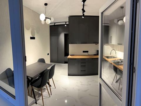 квартира по адресу Роксоланы ул., 43б