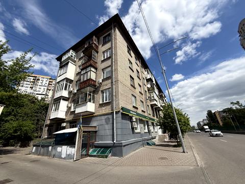 квартира по адресу Борщаговская ул., 152