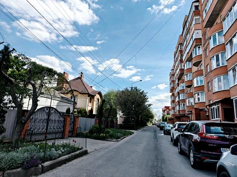 квартира по адресу Деловая ул., 3