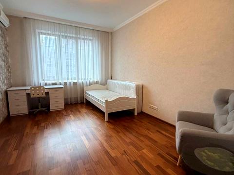 квартира за адресою Антоновича вул. (Горького), 103