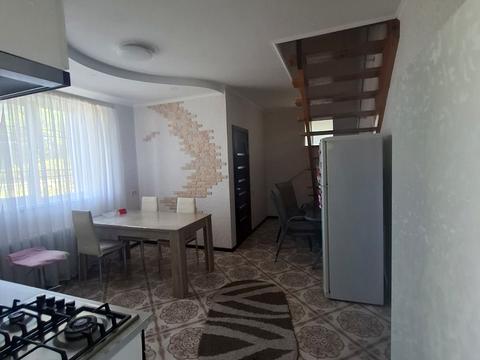 дом по адресу Центральна, 123