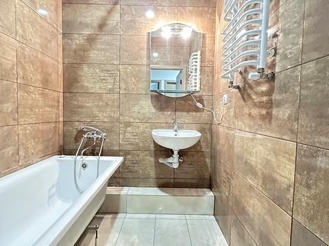 квартира за адресою смт. Брюховичі, Ряснянська вул., (Будинок 1)