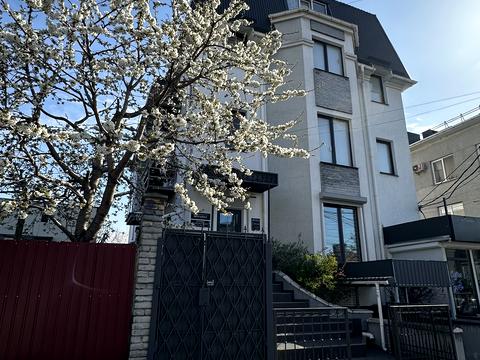 квартира по адресу Яворницкого ул., 36