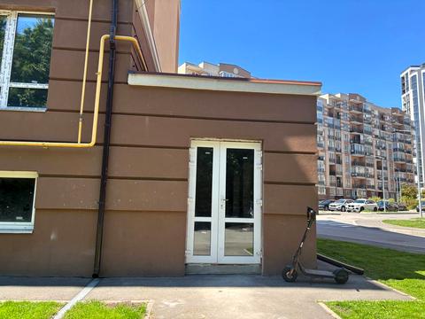 комерційна за адресою Метрологічна вул., 25-А