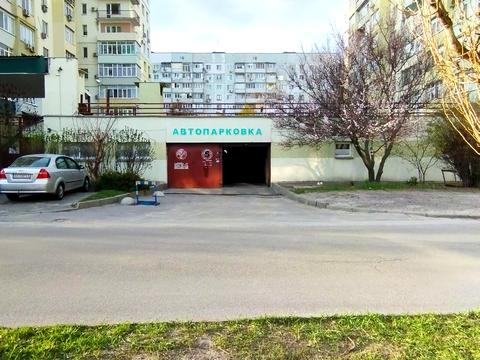 паркоместо по адресу Людвига Свободы просп., 50а