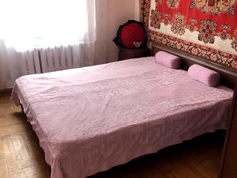 квартира за адресою Академіка Корольова вул., 42