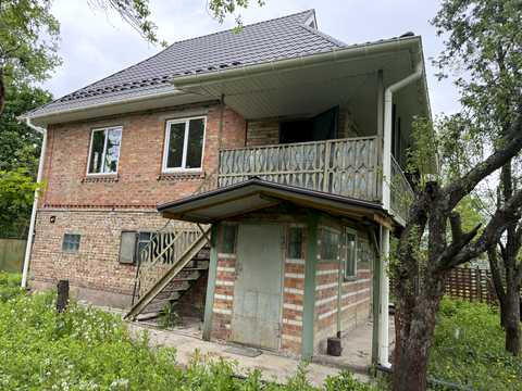 будинок за адресою Лінія 10