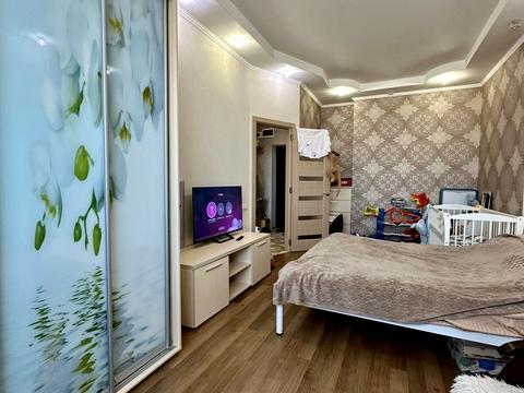 квартира за адресою Олексія Вадатурського вул. (Маршала Малиновського), 18б