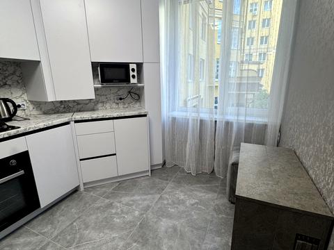 квартира за адресою Клубна вул., 12