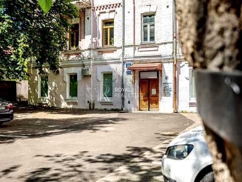 комерційна за адресою Богдана Хмельницького вул., 23-Б