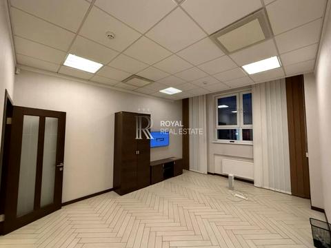 комерційна за адресою Шота Руставелі вул., 44