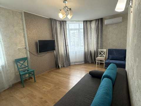 квартира за адресою Київ, Бориса Гмирі вул., 17
