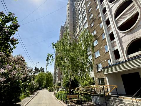 квартира за адресою Київ, Бориспільська вул., 34