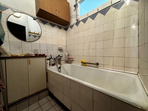 квартира за адресою Симона Петлюри вул. (), 18б