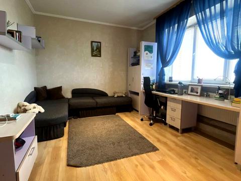 квартира за адресою Залізнична вул., 2