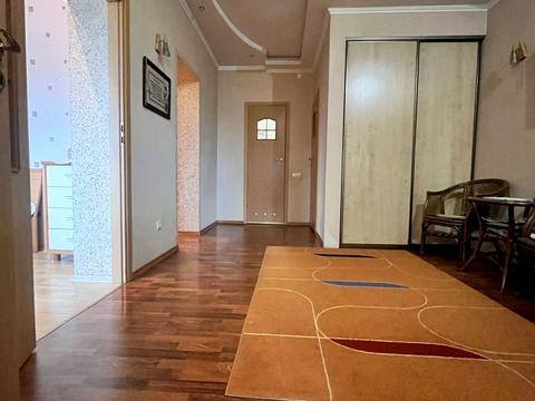 квартира за адресою Залізнична вул., 2