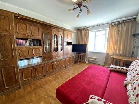квартира за адресою Миколи Бажана просп., 9-Ж
