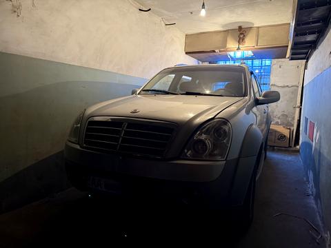 паркомісце за адресою Пантелеймона Куліша вул. (Челябінська), 2