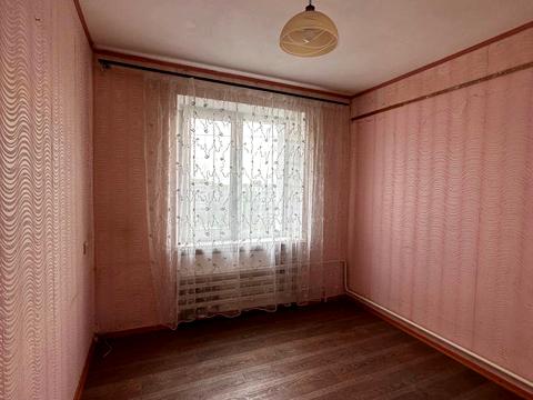 квартира за адресою Космонавтів вул., 4