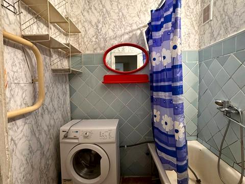 квартира за адресою Космонавтів вул., 4