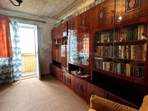 квартира за адресою Космонавтів вул., 4
